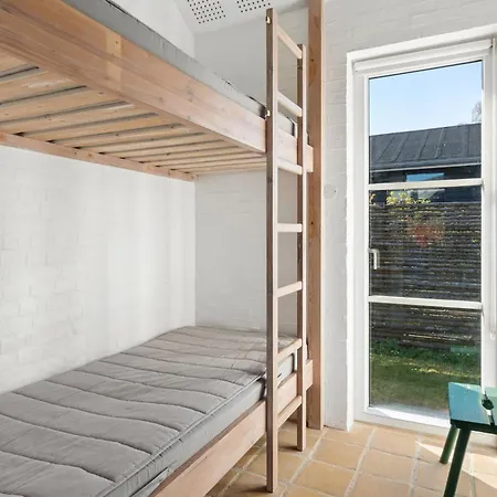 Two Homes Perfect For Together סבנדבורג